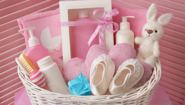 A Gift from the Heart: 7 Ways to Personalize Your Gift Baskets