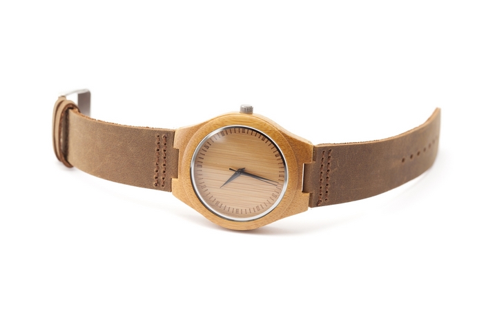 Knock On Wood: 4 Shopping Tips for Wooden Watch Buyers