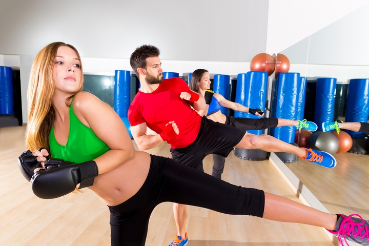 Girl Power: 5 Best Kickboxing Benefits for Women