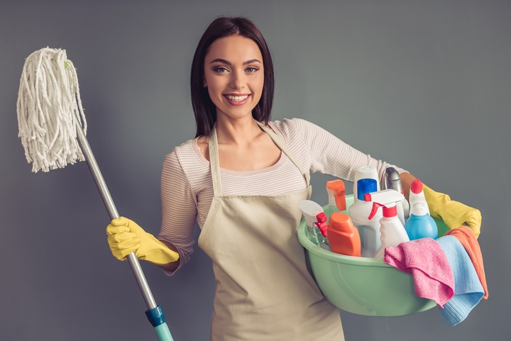 11 House Cleaning and Organizing Tips for the Busy Professional