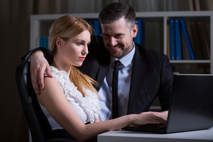 8 Possible Signs Your Husband Is Cheating with a Coworker