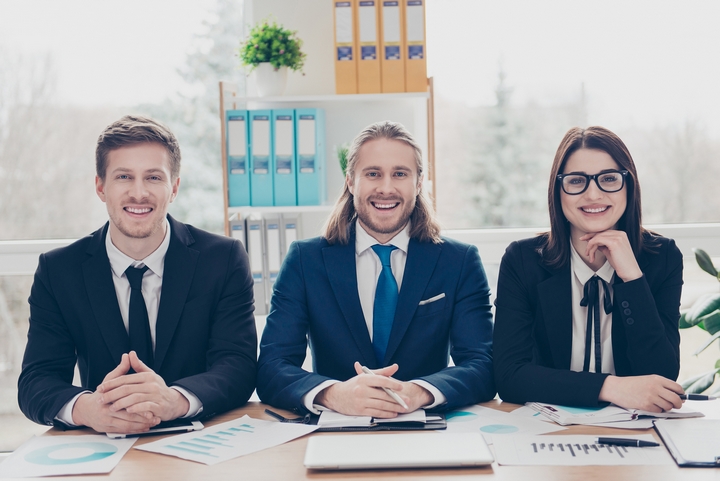 Top 5 Reasons to Work with a Staffing Agency